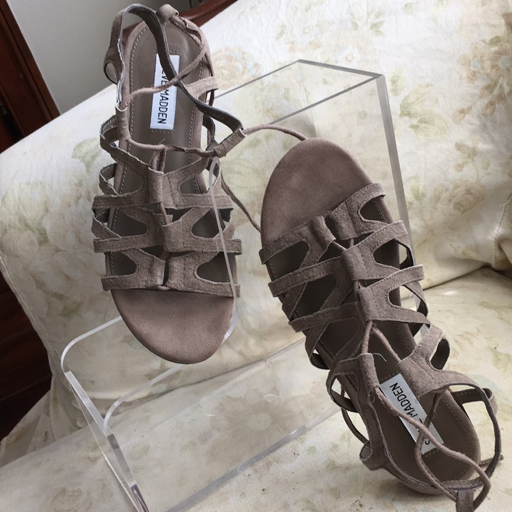 Steve Madden Leather suede lace up sandals